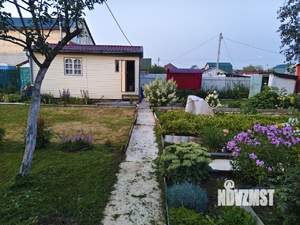Дом 18м², 2-этажный, участок 6 сот.  