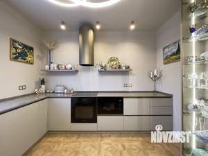 Коттедж 165м², 2-этажный, участок 7 сот.  