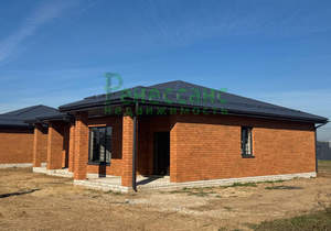 Дом 130м², 1-этажный, участок 6 сот.  