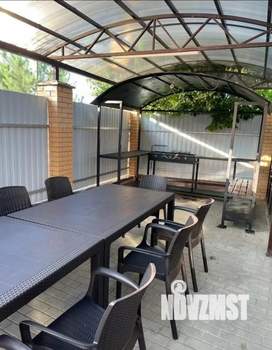 Дом 230м&sup2;, 3-этажный, участок 9 сот.  