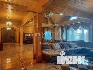 Коттедж 560м², 2-этажный, участок 20 сот.  
