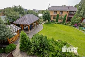 Коттедж 280м², 2-этажный, участок 18 сот.  