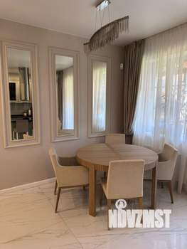 Таунхаус 212м², 3-этажный, участок 2 сот.  