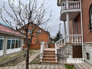 Дом 360м², 2-этажный, участок 10 сот.  