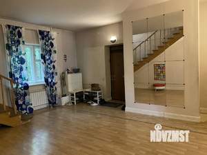 Дом 360м², 2-этажный, участок 17 сот.  