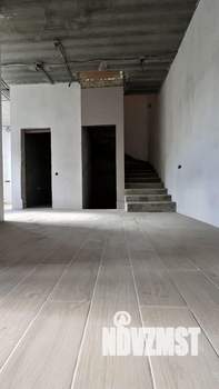 Таунхаус 220м², 2-этажный, участок 6 сот.  
