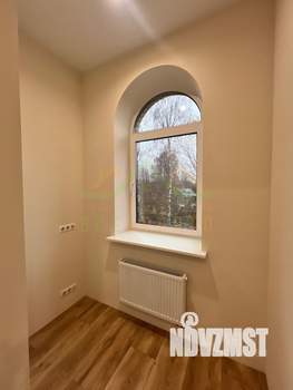 Дом 320м², 3-этажный, участок 12 сот.  