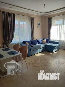 Дом 290м², 2-этажный, участок 10 сот.  