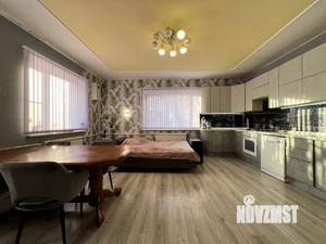 Дом 250м², 3-этажный, участок 5 сот.  