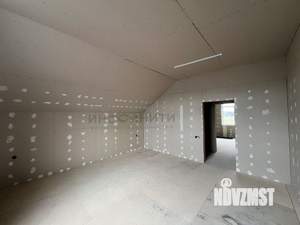 Коттедж 215м², 2-этажный, участок 5 сот.  