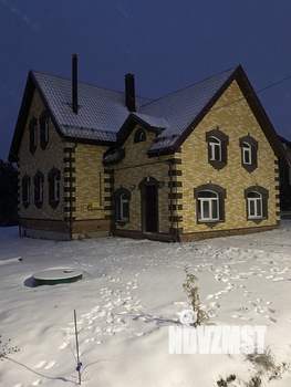 Коттедж 177м², 2-этажный, участок 10 сот.  