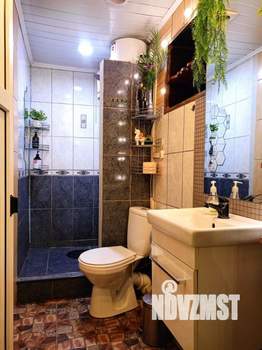 Дом 220м², 3-этажный, участок 6 сот.  
