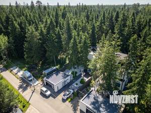 Коттедж 237м&sup2;, 3-этажный, участок 10 сот.  