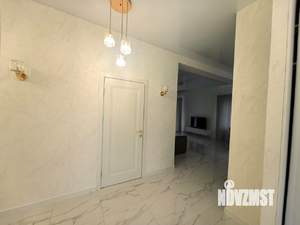 Дом 97м&sup2;, 2-этажный, участок 6 сот.  