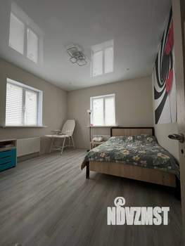 Коттедж 220м², 2-этажный, участок 9 сот.  