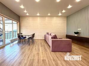 Дом 140м², 1-этажный, участок 6 сот.  