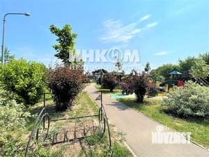 Дом 220м², 2-этажный, участок 10 сот.  