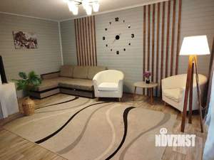 Дом 72м², 2-этажный, участок 9 сот.  