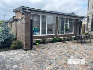 Коттедж 249м&sup2;, 2-этажный, участок 6 сот.  