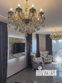 Коттедж 181м², 2-этажный, участок 5 сот.  