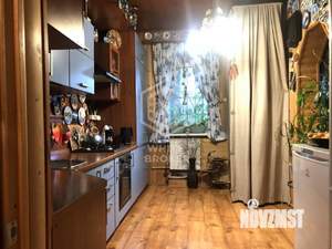 Дом 219м², 2-этажный, участок 18 сот.  