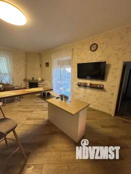 Дом 160м², 3-этажный, участок 4 сот.  