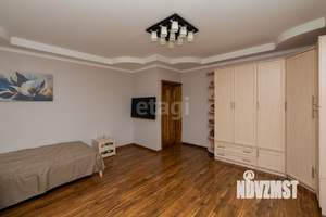 Дом 204м², 2-этажный, участок 7 сот.  