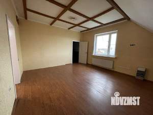 Дом 226м&sup2;, 2-этажный, участок 10 сот.  