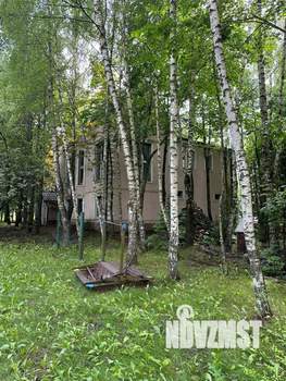 Коттедж 500м², 4-этажный, участок 30 сот.  