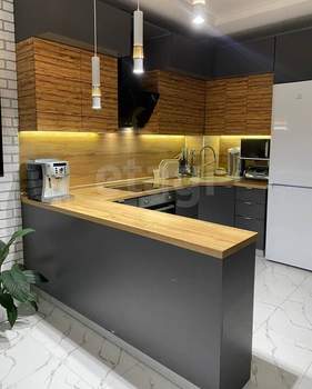 Дом 130м², 2-этажный, участок 1 сот.  