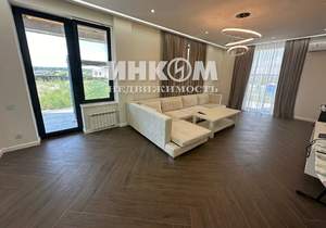 Дом 330м&sup2;, 2-этажный, участок 13 сот.  