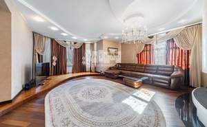 Дом 400м², 3-этажный, участок 12 сот.  