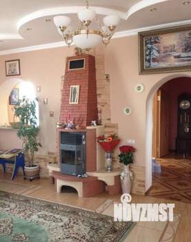 Дом 250м&sup2;, 2-этажный, участок 18 сот.  