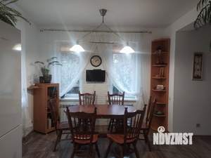 Дом 200м², 3-этажный, участок 6 сот.  