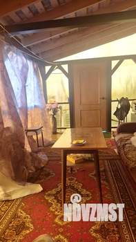 Дом 170м&sup2;, 2-этажный, участок 4 сот.  