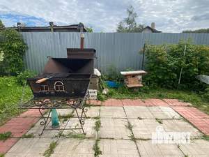 Дом 180м², 2-этажный, участок 10 сот.  