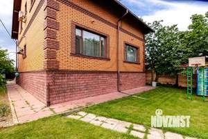Дом 240м², 3-этажный, участок 10 сот.  