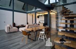 Дом 220м², 2-этажный, участок 15 сот.  