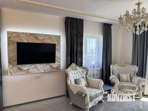 Дом 182м&sup2;, 2-этажный, участок 5 сот.  