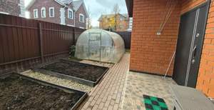 Дом 160м&sup2;, 2-этажный, участок 4 сот.  