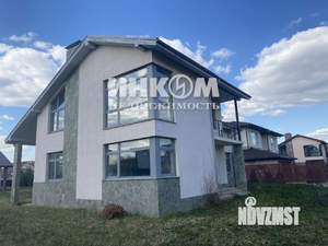 Дом 220м², 2-этажный, участок 10 сот.  