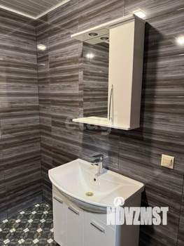 Дом 180м&sup2;, 2-этажный, участок 10 сот.  