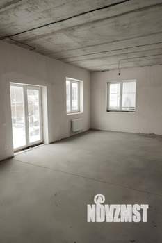 Коттедж 160м², 2-этажный, участок 7 сот.  