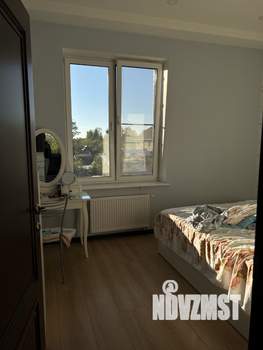 Коттедж 300м², 3-этажный, участок 12 сот.  