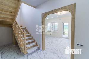 Дом 140м&sup2;, 2-этажный, участок 9 сот.  