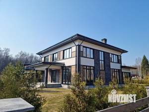 Коттедж 373м², 2-этажный, участок 16 сот.  