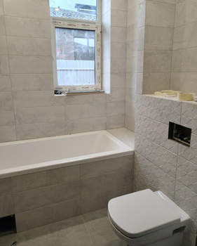 Дом 140м², 2-этажный, участок 8 сот.  