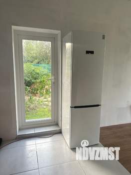 Дом 180м², 2-этажный, участок 14 сот.  