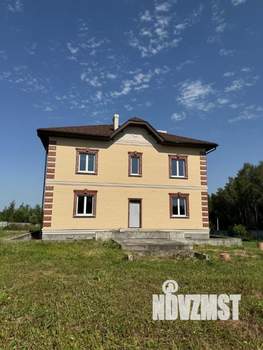 Коттедж 305м², 3-этажный, участок 20 сот.  