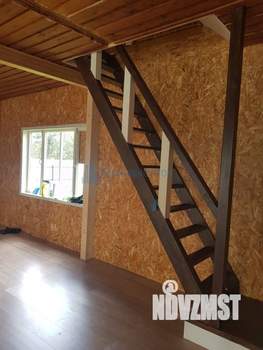 Дом 60м², 2-этажный, участок 6 сот.  